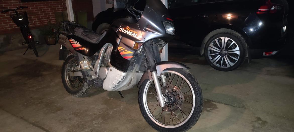 Honda Xl600V Transalp billede 2