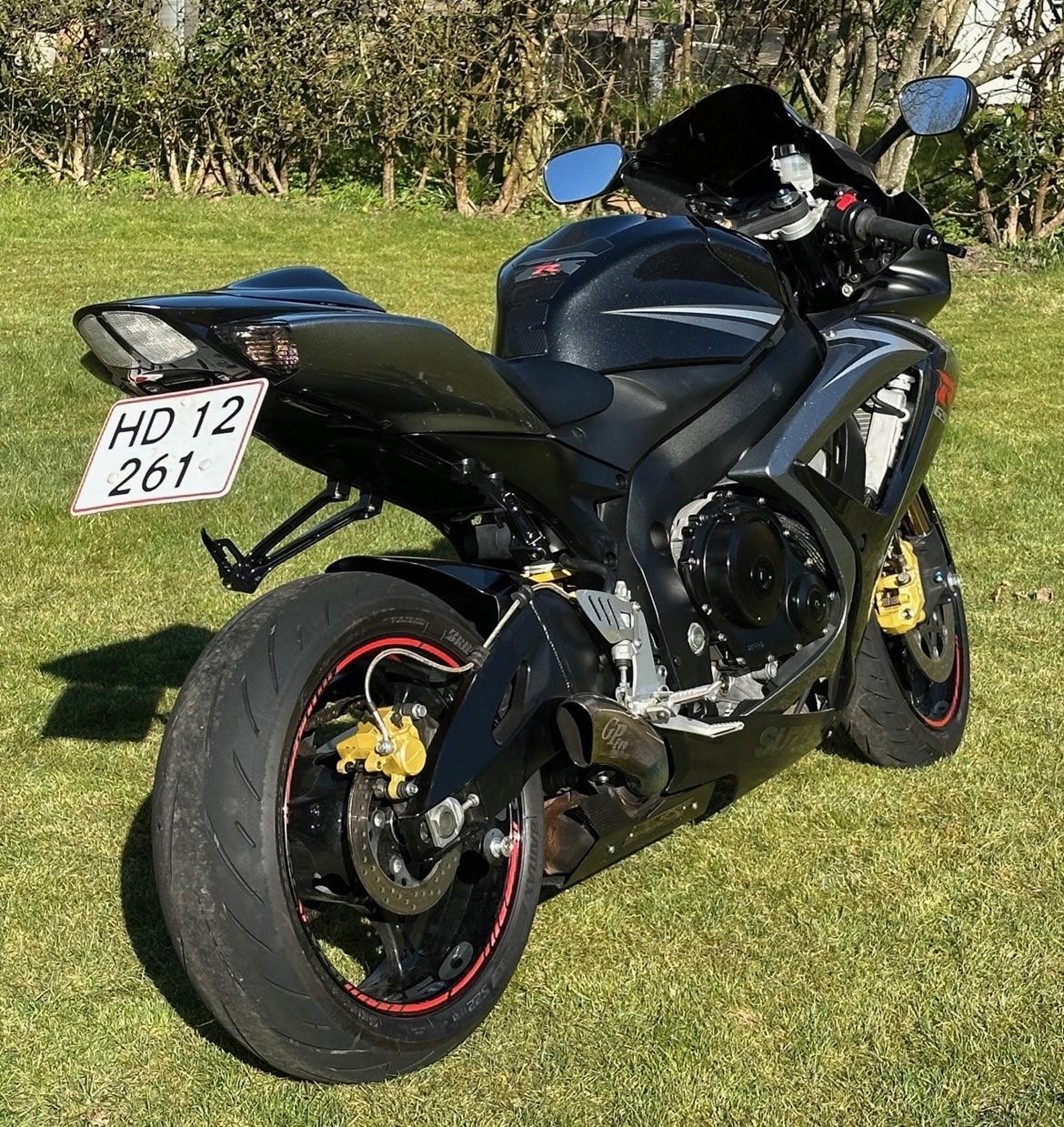 Suzuki GSXR 750 K7 - SOLGT  billede 4