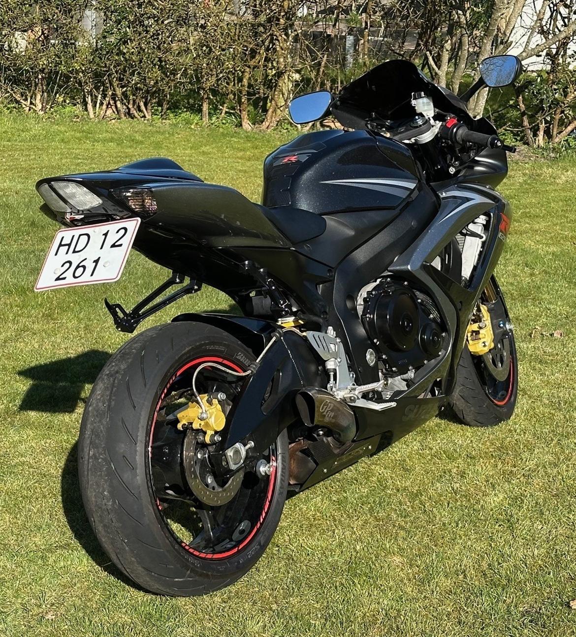 Suzuki GSXR 750 K7 - SOLGT  billede 12