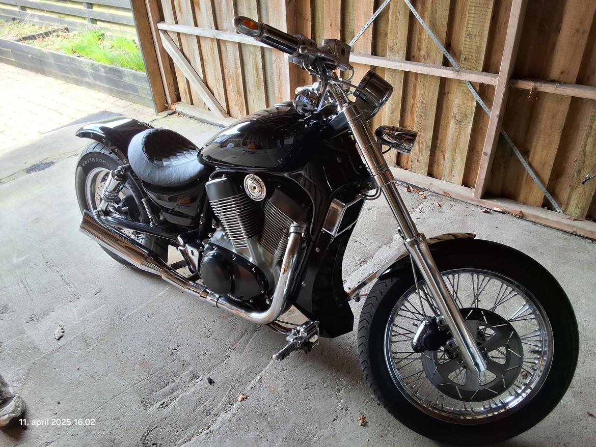 Suzuki Vs 1400 billede 1