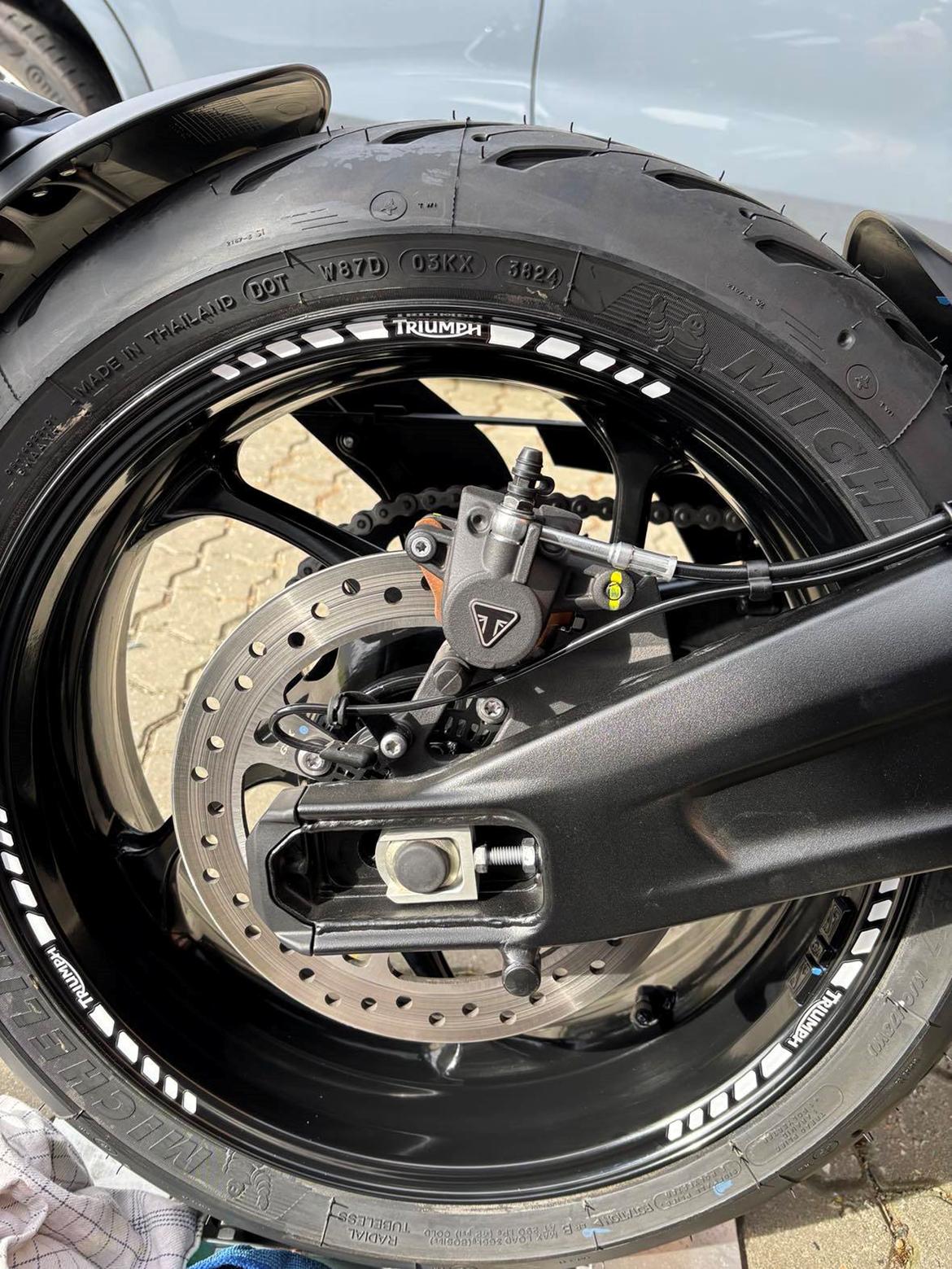 Triumph Trident 660 billede 6