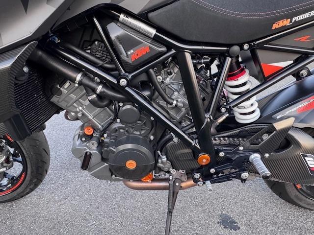 KTM 1290 Superduke R billede 13