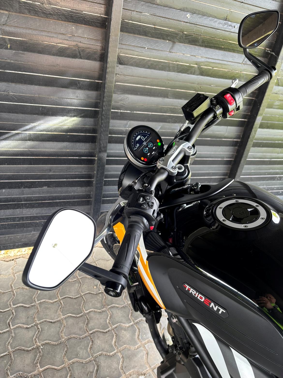 Triumph Trident 660 billede 13