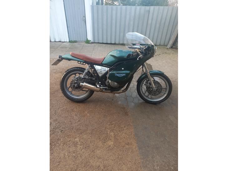 Yamaha Srx 600 billede 1