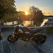 Triumph Trident 660