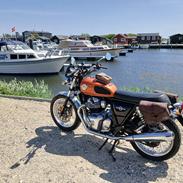 Royal Enfield 650 Interceptor 