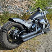 Suzuki Intruder M800