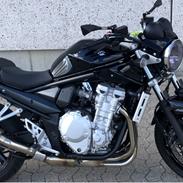 Suzuki GSF 650 A Bandit ABS