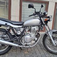Suzuki TU250X