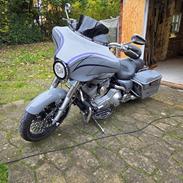 Harley Davidson FLHTI Street Glide Style