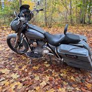 Harley Davidson FLHTI Street Glide Style