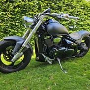 Suzuki Intruder M800