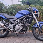 Cagiva RaptorIE 650