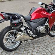 Honda VFR 1200 F DCT
