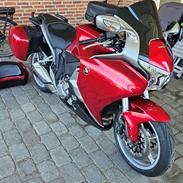 Honda VFR 1200 F DCT