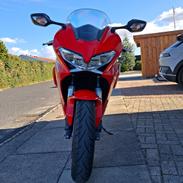 Honda Vfr 800f RC79