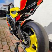 Yamaha YZF R6 rj15