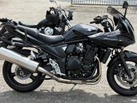Suzuki Bandit 650 SA