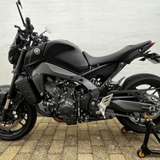 Yamaha MT-09 