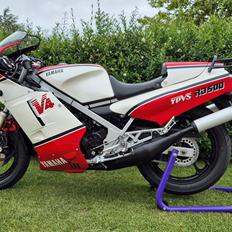Yamaha RD 500