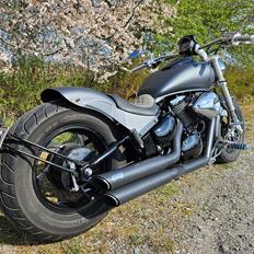 Suzuki Intruder M800