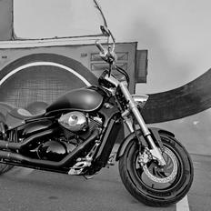 Suzuki Intruder M800