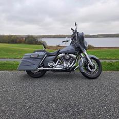 Harley Davidson FLHTI Street Glide Style
