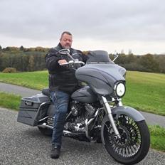 Harley Davidson FLHTI Street Glide Style