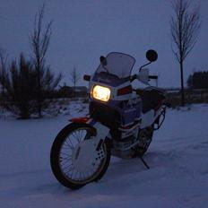 Honda XRV 650J Africa Twin RD03