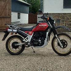 Honda XLV 750 R RD01