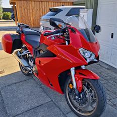 Honda Vfr 800