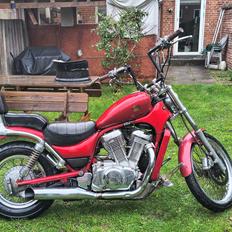 Suzuki VS 750 intruder (Trudolf)