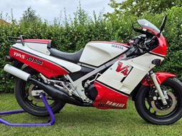 Yamaha RD 500