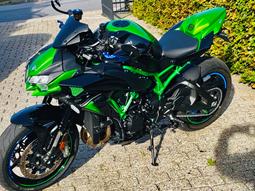 Kawasaki Z H2 (Supercharged)