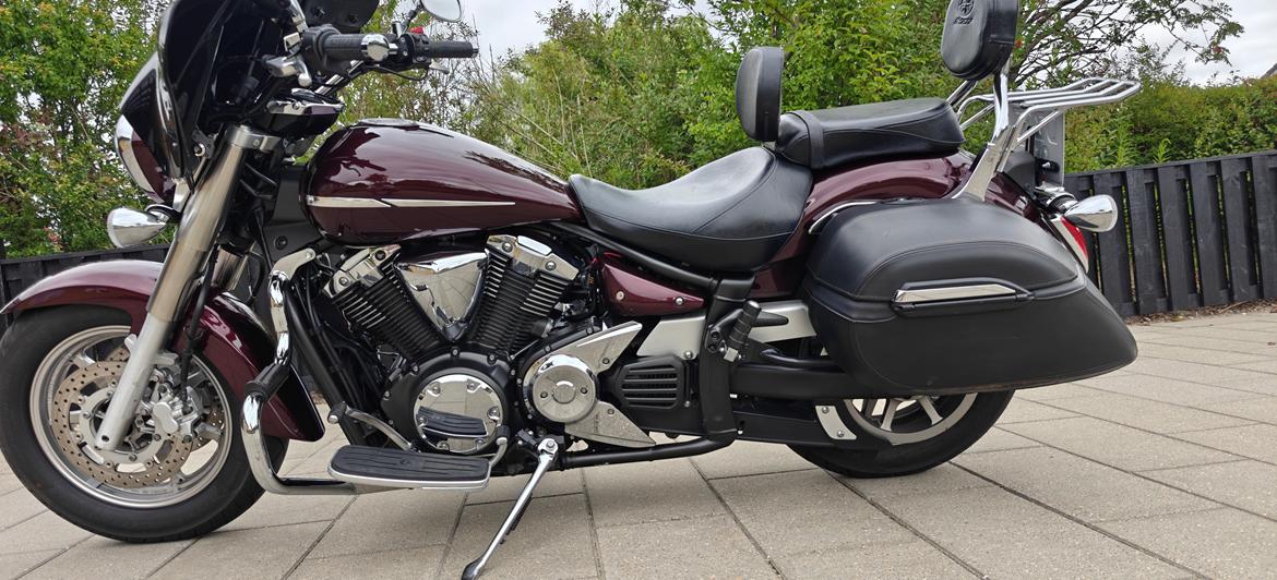 Yamaha Xvs 1300 A (SOLGT) billede 5