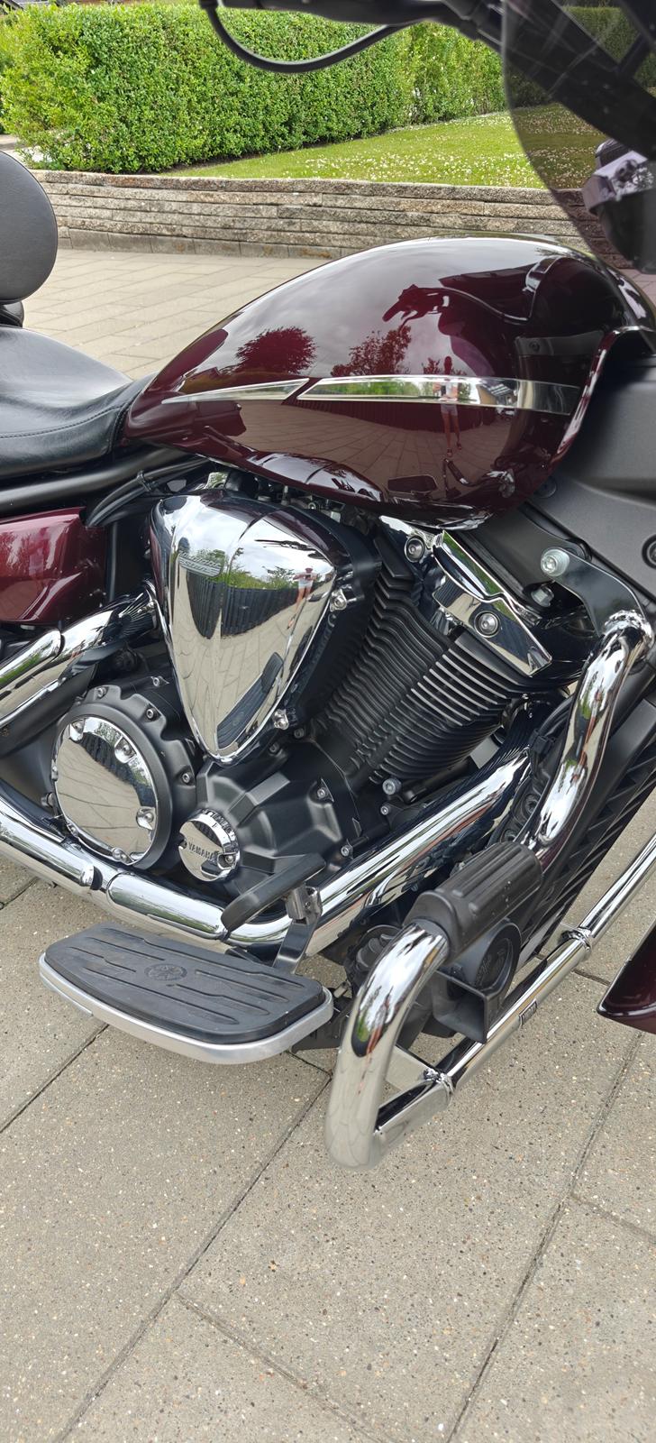 Yamaha Xvs 1300 A (SOLGT) billede 11