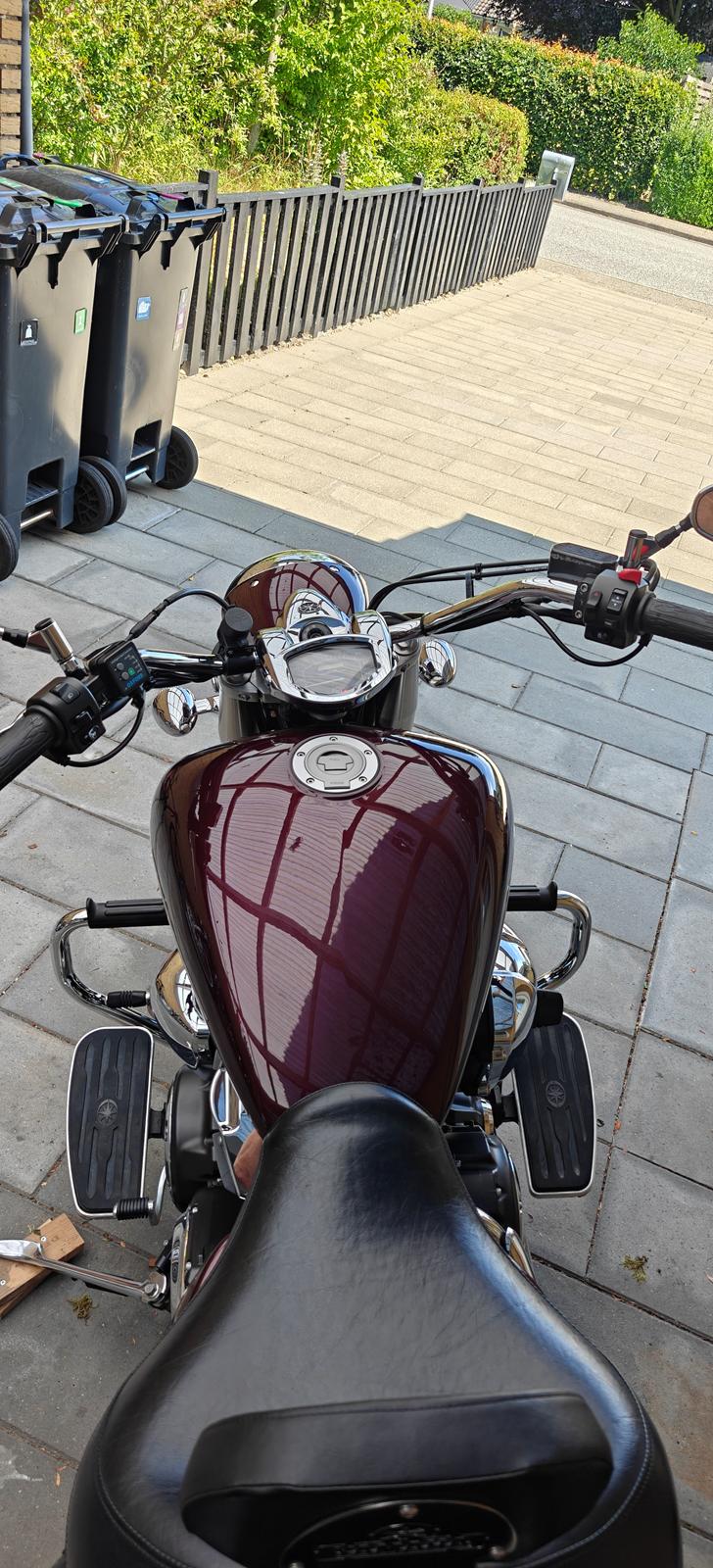 Yamaha Xvs 1300 A (SOLGT) billede 25