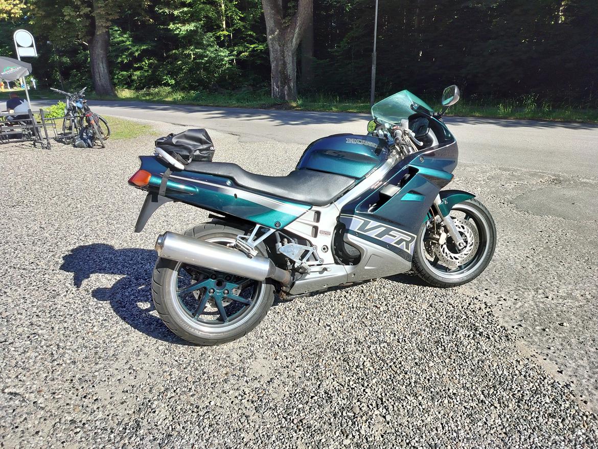 Honda VFR 750F Rc36-1 billede 1