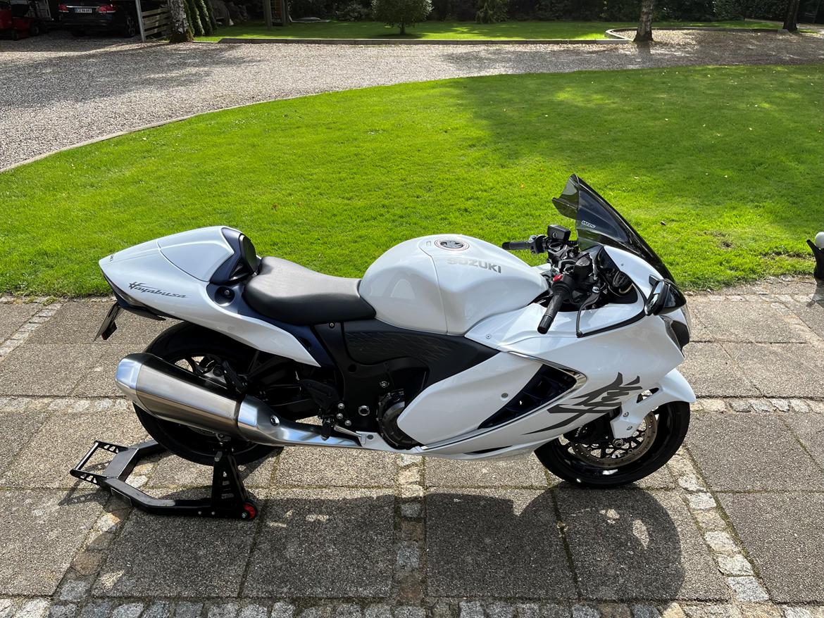 Suzuki GSX-1300 r billede 4