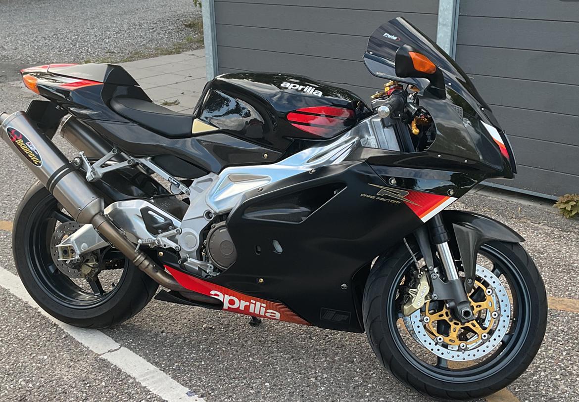 Aprilia RSV 1000R Factory billede 1