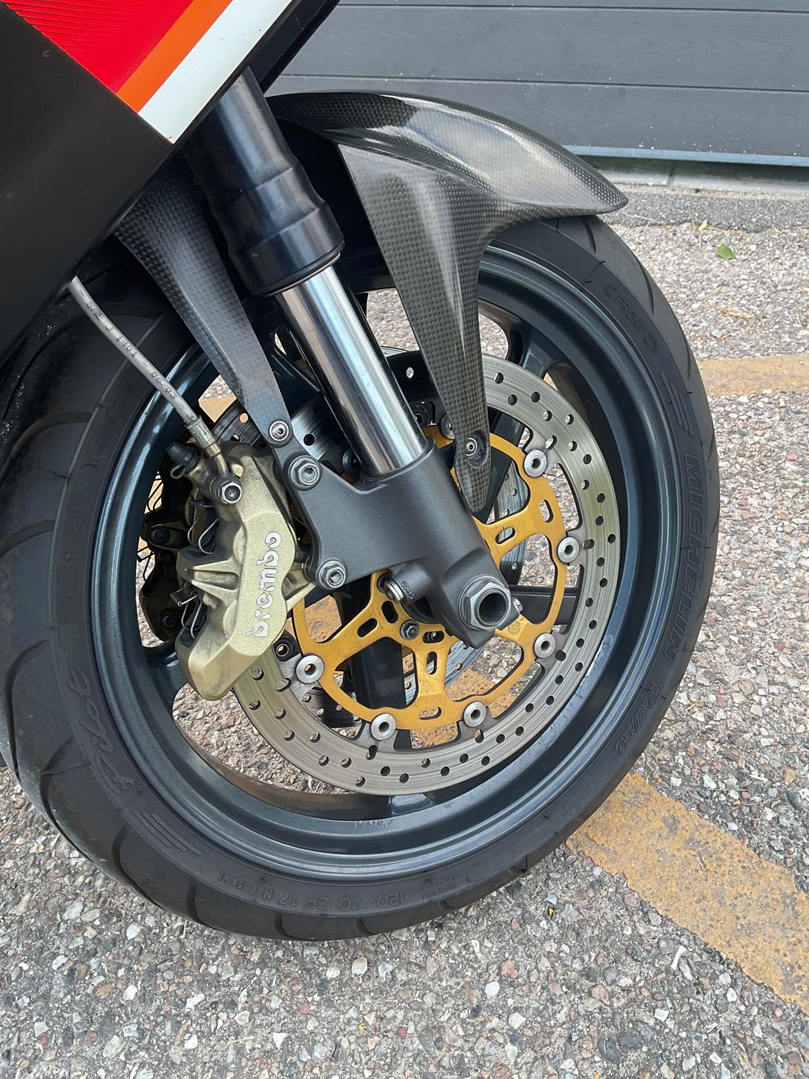 Aprilia RSV 1000R Factory billede 6