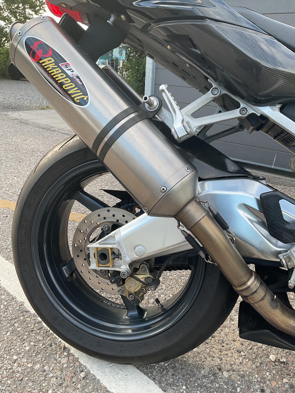 Aprilia RSV 1000R Factory billede 7