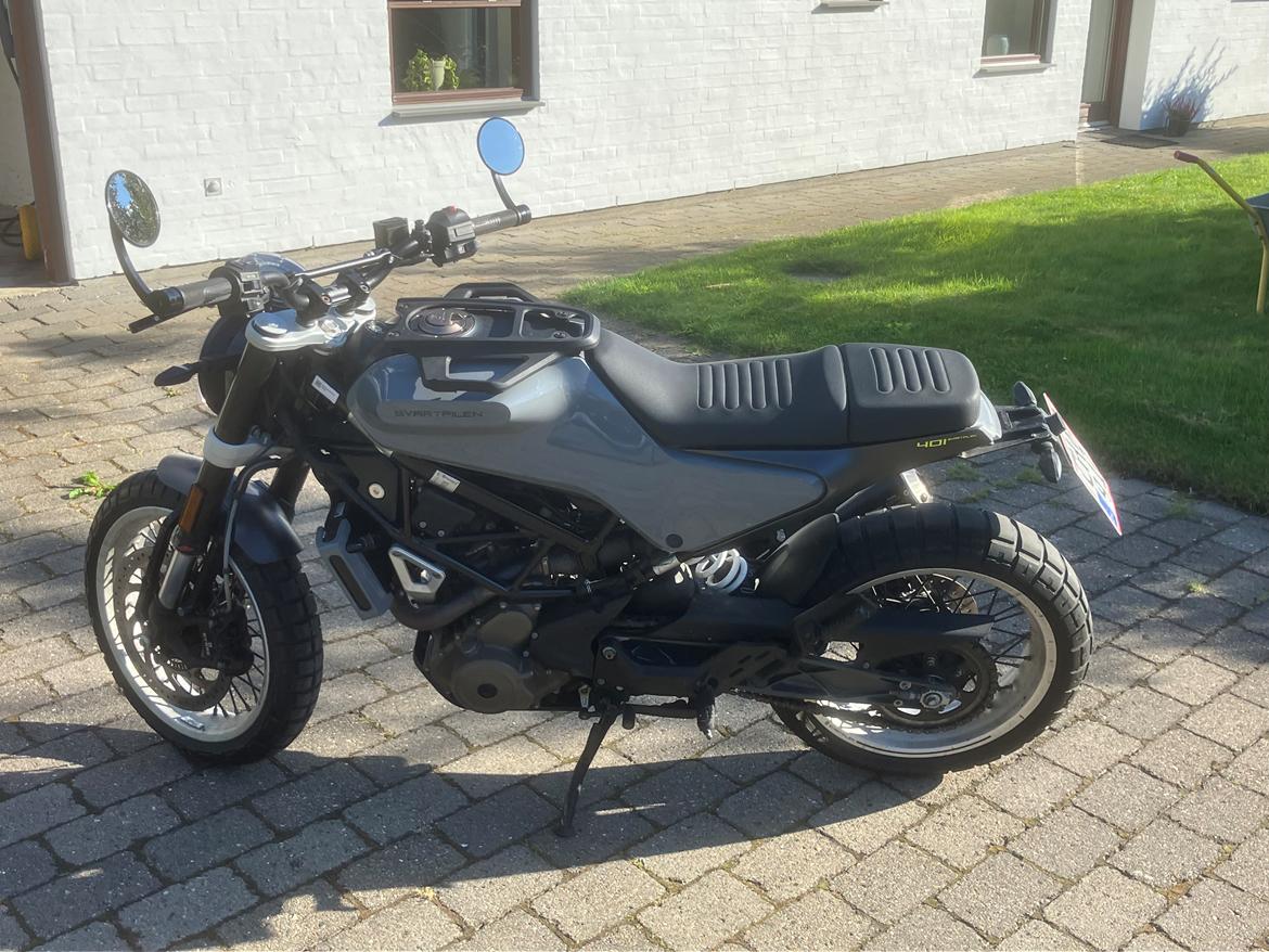 Husqvarna Svartpilen 401 billede 4