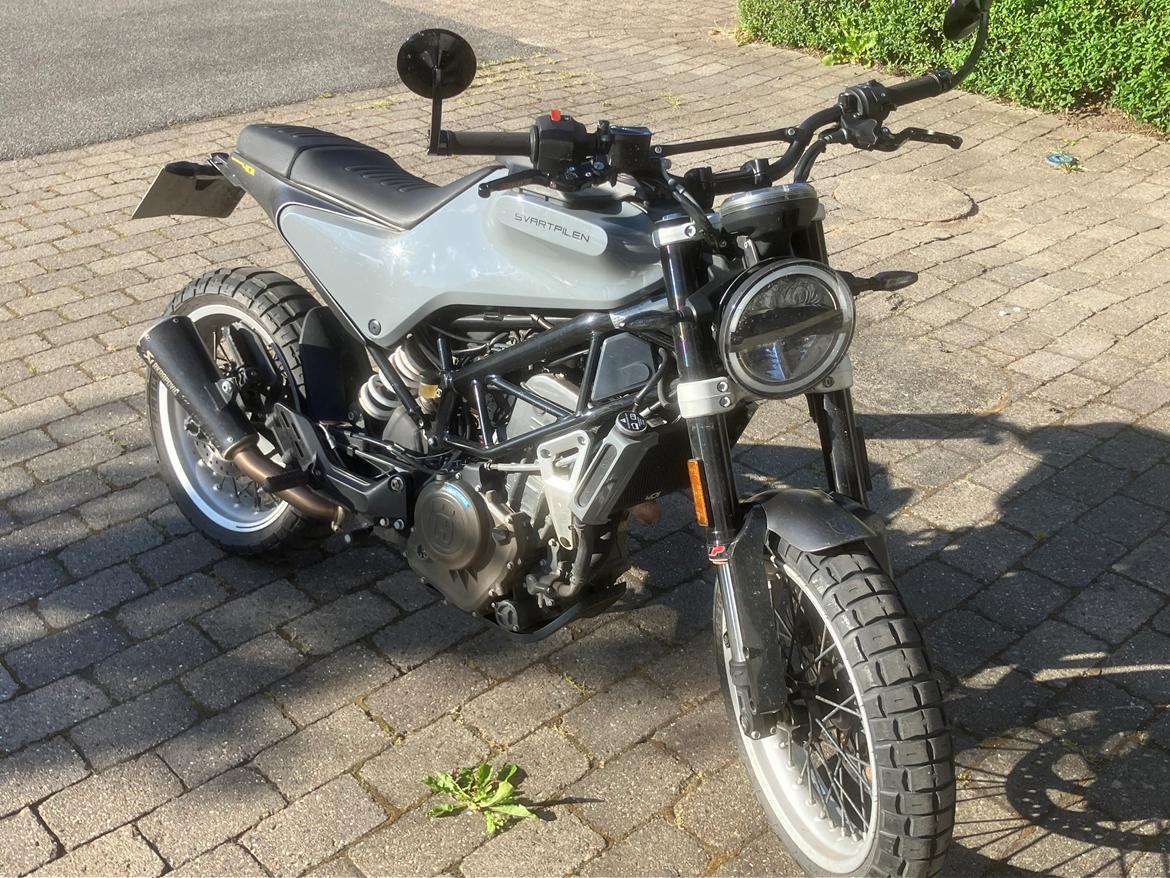 Husqvarna Svartpilen 401 billede 6