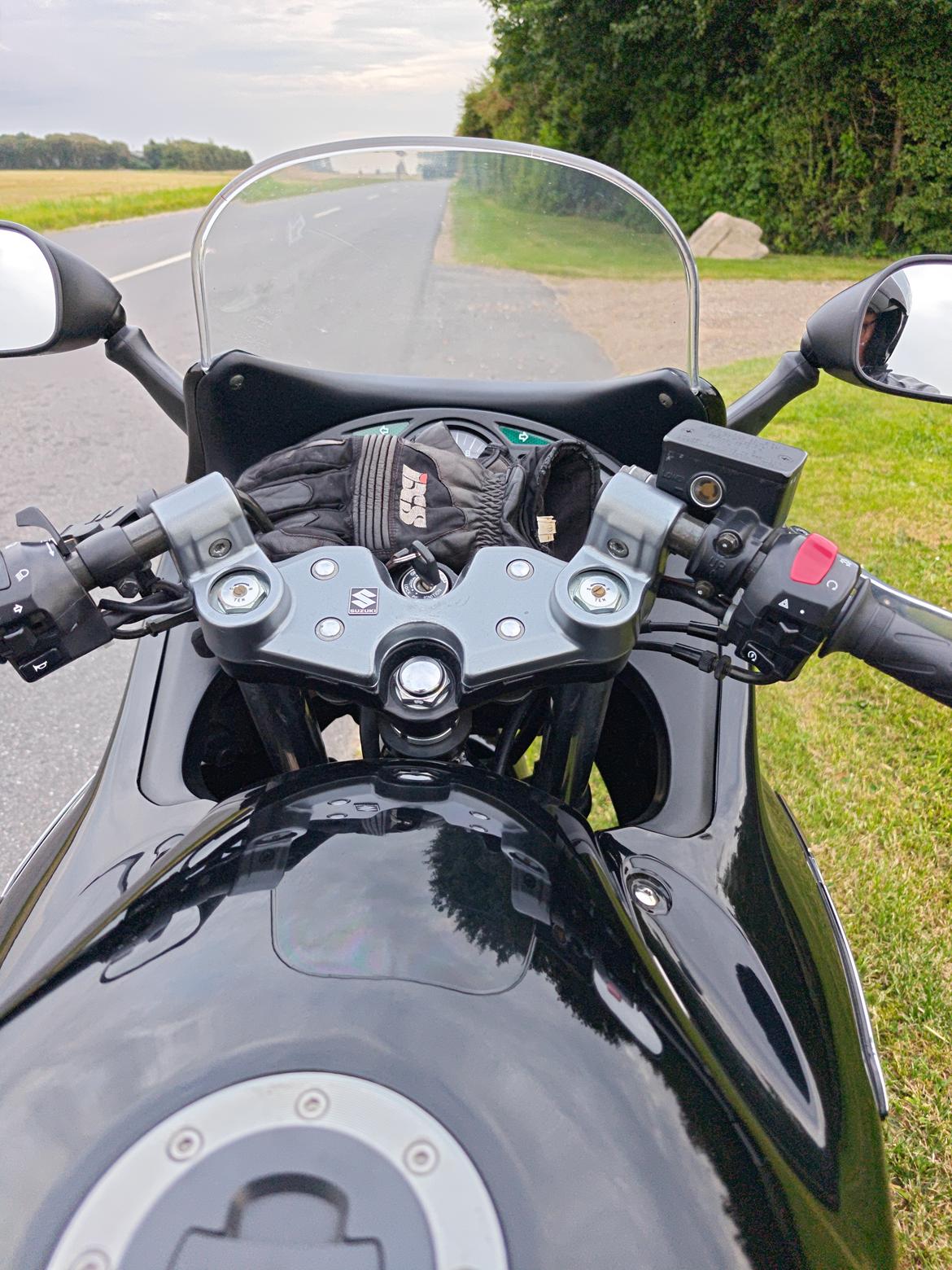 Suzuki GSX750 F billede 32