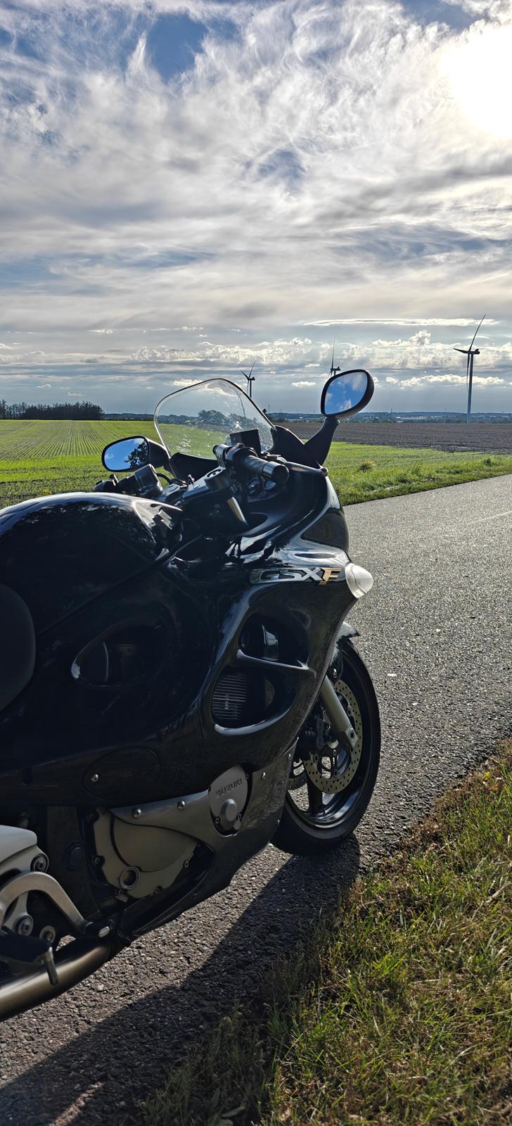 Suzuki GSX750 F billede 34