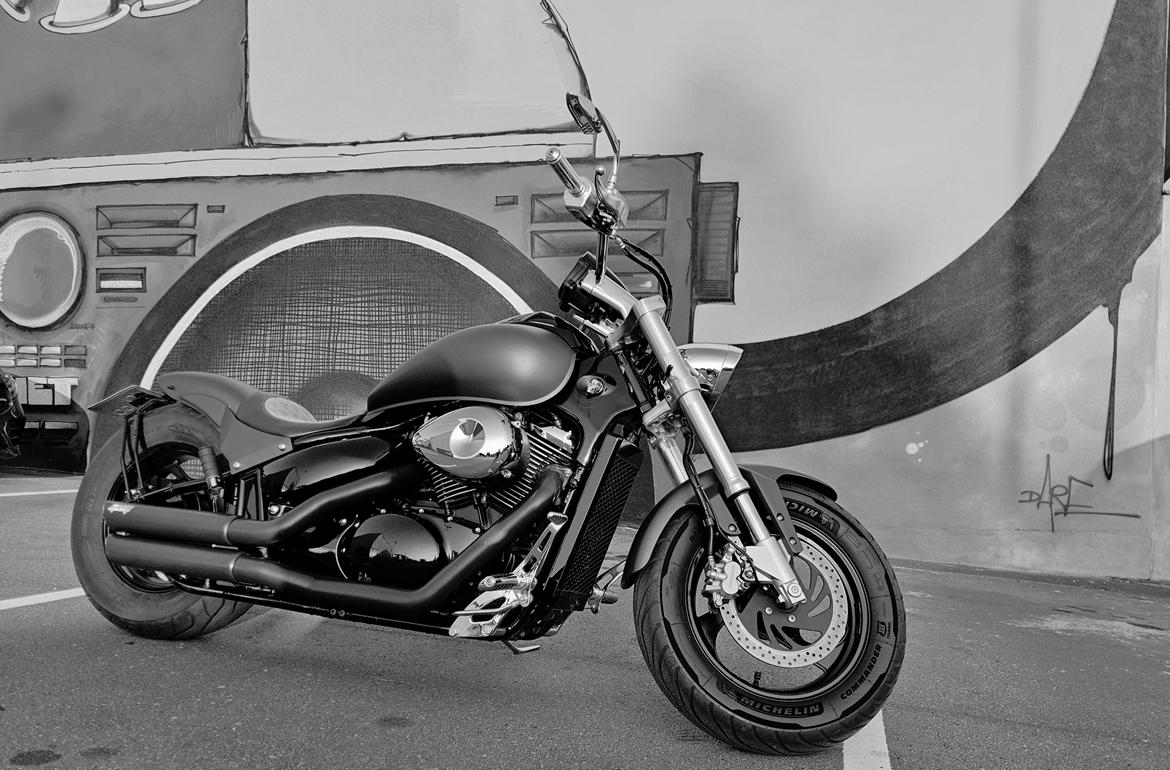 Suzuki Intruder M800 billede 1