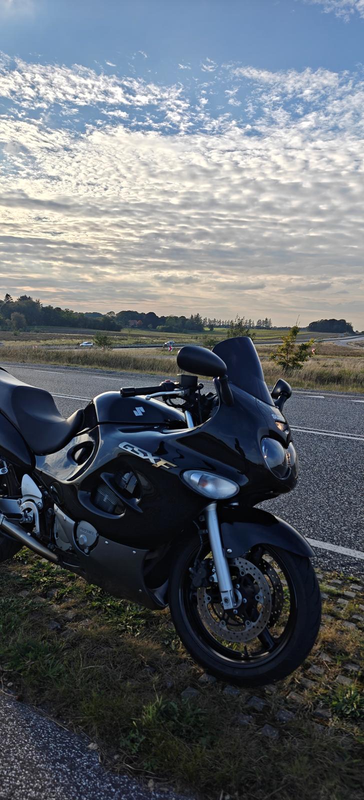 Suzuki GSX750 F billede 43