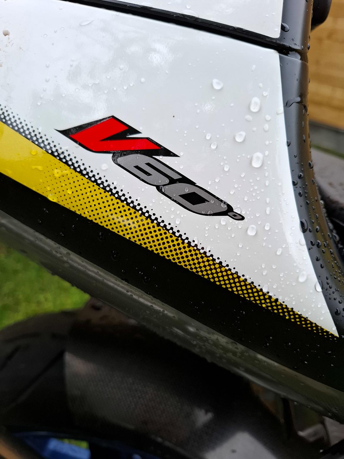 Aprilia RSV-1000 R MILLE billede 21