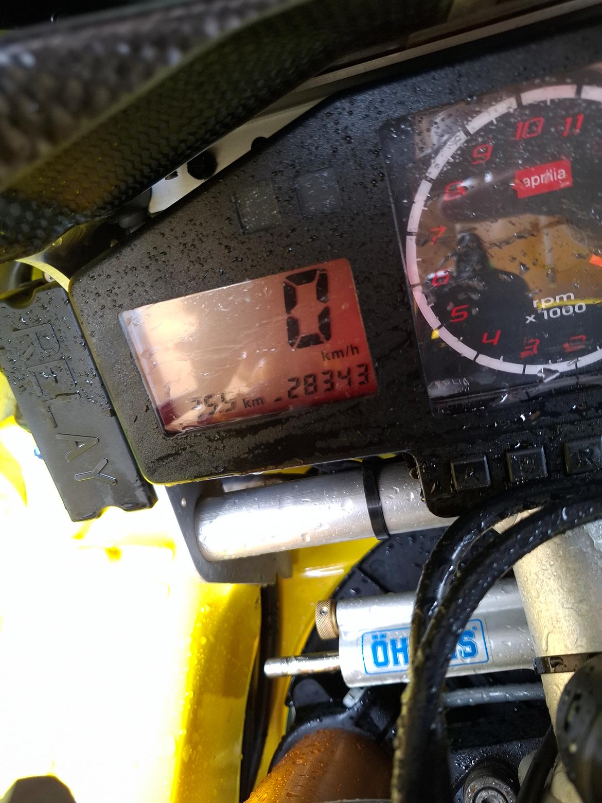 Aprilia RSV-1000 R MILLE billede 17